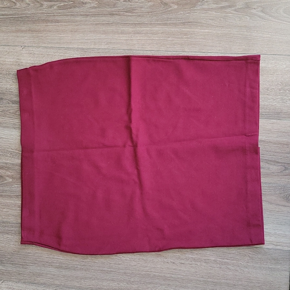 Le Chateau Ponte Pencil Skirt